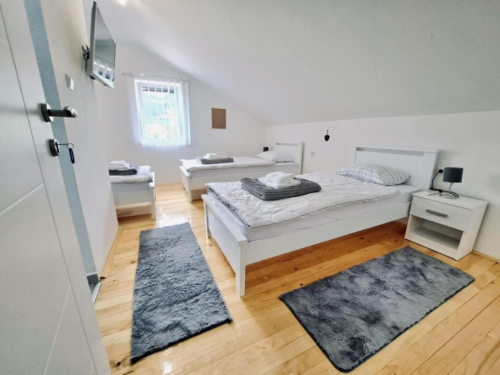 Sobe Zizi Bed & Breakfast Jajce Exterior foto