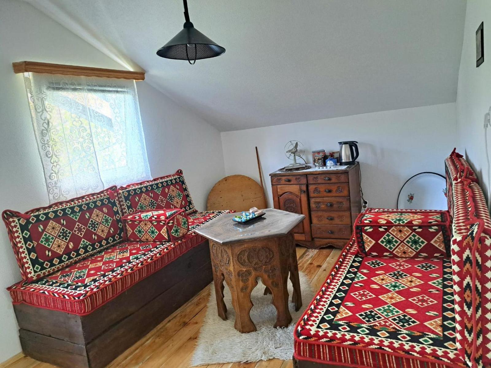 Sobe Zizi Bed & Breakfast Jajce Exterior foto